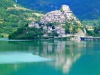 Castel di Tora - Lago di Turano Castel di Tora - Lago di Turano