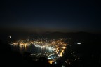 Stupenda citt dell'Albania fotografata di notte
