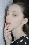 fotografia in backstage alla sfilata pret a porter A/W 2010/11 di Rowly a New York