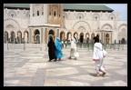 La moschea di Casablanca poco prima della preghiera di mezzogiorno