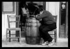 scatto rubato all'uscita di un'osteria a Venezia.