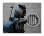 A volte basta una parola, un gesto, un suono, un profumo, una canzone, un luogo... d'improvviso ti ritorna in mente quella persona: il suo sguardo, la sua voce, il suo profumo...senza una vera ragione: i ricordi ritornano sempre, per quanto in fondo cerchiamo di scacciarli...
Ed  per questo che non cercher di capire come mai questa statua mi riporta alla mente te...
Non so perch...ma stasera mi manchi nonno...