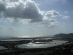 Lo stagno, il golfo di Cagliari e la sella del diavolo.