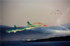 Frecce Tricolori : Evoluzioni nel cielo del Golfo di Olbia.