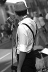 festival meraviglioso per le vie del centro di Ferrara, musica, colori, giocolieri e artisti di strada di ogni genere!
Tutte le foto scattate con ottiche nikkor con messa a fuoco manuale: 24mm, 50mm e il mitico 105mm :)
altri scatti su: http://takeapicture.webuda.com/ferrara-buskers-festival/