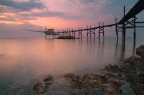 Non ho molta fantasia nei titoli delle foto cos la inserisco con questo titolo un p laconico, perdonatemi. E' un soggetto trito e ritrito, il trabucco di Punta Aderci ripreso al tramonto. Ho utilizzato la mia 7D con il Samyang 14 mm, polarizzatore e doppia esposizione. 

SM