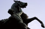 Dettaglio di uno dei due "cavalli di bronzo" del palazzo reale di Napoli