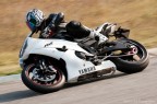 YAMAHA R6