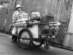 Foto scattata con compatta qualche anno fa, in una via di Bangkok.
L'immagine, scattata dall'auto in corsa,  leggermente sfuocata, ma nell'insieme mi piace....
Attendo vostri parere e soprattutto consigli :)