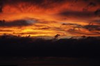 ..tramonto ad ovest (ovviamente).....mi giro verso nord e appare questo!

S. & C. sempre ben accetti.
