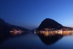 eos 500, manuale, 30sec, av9.5, 100 iso, 18mm, ef-s 18-200mm, fluorescente, cavalletto.
sono scesa in citt per fare un po' di foto notturne e sperimentare le lunghe esposizioni. Non riesco a postare con 1024 pixel, mi da limite superato anche se il file  pi piccolo di 320000!!??