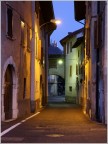 Via di casa.