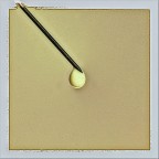 Le piccole cose della vita di ogni giorno sono le vere gocce d'amore che mantengono accesa la tua vita di fede con una fiamma molto viva
Madre Tersa di Calcutta

Immagine realizzata nel mio piccolo studio artigianale, con una siringa e latte (intero)