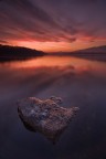 sono andato al lago a fare qualche scatto ma il tempo non sembrava dei pi buoni per poter ammirare e immortalare un tramonto ma alla fine ho dovuto ricredermi e qualche cosa di  uscito!450D tokina 12-24 ISO100 f13 35sec GND Lee. un saluto!