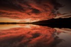 tramonto sul lago di Pusiano....avoi,un saluto!
450D tokina 12-24 ISO100 f13 5sec filtriGND.