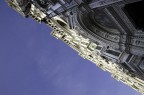 Ho pensato di provare un'inquadratura "azzardata" per aggiungere qualcosa di mio su uno scatto ad un monumento strafotografato...

Commenti e critiche sempre ben accetti.