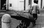 sotto la pioggia