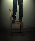 cambiando una lampadina......che altro?