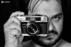 Self protrait con la mia "nuova" minolta A5 degli anni 60 appartenuta a mio nonno. 

Come sempre commenti e critiche ben accetti ;)
