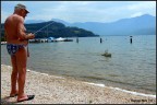 al lago mi sono incappata in questo hobbysta.... scattata con una compatta nikon coolpix s9200