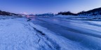 lago ghiacciato