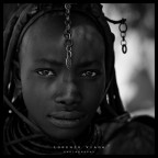 comincio con questi ritratti a postare gli scatti fatti questa estate in Namibia.... in foto una bellissima ragazza Himba incontrata lungo la strada