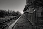 stazione di Mezzano Rondani - PR. Qui non c' biglietteria e la fermata  a richiesta.