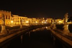 Eos 550D + 18-135 mm
f/8
13 sec
100 iso
18mm
Cavalletto