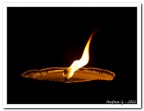 nel buio, una luce... nel buio, una luce...