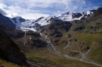 Il Ghiacciaio dei Forni  localizzato nel Gruppo Ortles-Cevedale in alta Valtellina all'interno del settore lombardo del Parco Nazionale dello Stelvio.