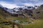 Il Ghiacciaio dei Forni  localizzato nel Gruppo Ortles-Cevedale in alta Valtellina all'interno del settore lombardo del Parco Nazionale dello Stelvio.