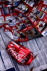 Uno spaccato urbano: cartacce e Coca