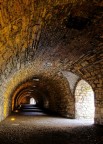 Primi tentativi di HDR... il risultato non mi pare malaccio. Il range dinamico era davvero elevato, considerate che quella era una prigione in un castello, e che fuori splendeva il sole. 
Ogni commento  bene accetto!