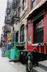 East village, i palazzi protagonisti della copertina di "physical graffiti" dei led zeppelin