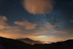 uno dei pochi scatti in notturna che sono riuscito a fare nei monti sibillini,poi la nebbia ha avvolto tutto con se..commenti e critiche sempre ben accetti