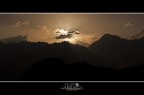 Nikon d90
f/11
1/2000
esp. -3

Effettuato correzione leggera per il colore ed accentuato leggermente le ombre e le luci