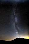 prima prova di milky way ... nonostante il troppo inquinamento luminoso

4 scatti orizzontali a 19mm
f3.2
25sec.
iso 4000
graditi c&c