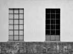 finestroni in bianco e nero