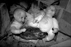 &quot;Presenze&quot; nel caminetto