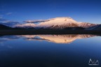 Castelluccio con il monte Vettore che si specchia in uno dei tanti laghetti! 
Non sei della zona se non hai una foto del genere ;)