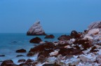 Una roccia particolare, a Portonovo (AN).
Alcuni la chiamano "vela" altri "dente di squalo".