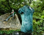 Oscar Wilde memorial
