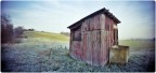 dorme ancora la campagna... ;/) pinhole