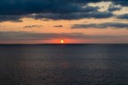 Alba scattata dal traghetto prima dell'arrivo al porto di Bastia in Corsica.

/5.6  55.0 mm 1/80 ISO 100

c&c sempre graditi.