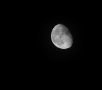 Fotocamera Fujifilm S5700
ISO 64
0.5 second
f/14
Lunghezza focale 74.6 mm (equivalente a 470 mm su 35 mm)