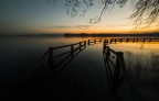 Il pontile a Gavirate , sul lago di Varese , ancora allagato dopo una settimana.