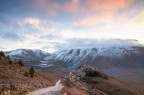 castelluccio....aspettando che sorga il sole....to be contin