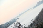 Una giornata nebbiosa a valle vista da sopra le montagne dell'appennino Bolognese