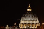la luna e la cupola