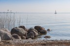 Questa foto  stata scattata da Padenghe del Garda, al mattino. La mia intenzione era di raffigurare serenit e voglia di vacanza in un momento dell'anno (la primavera) in cui si avvicina l'estate e la voglia di uscire all'aperto.